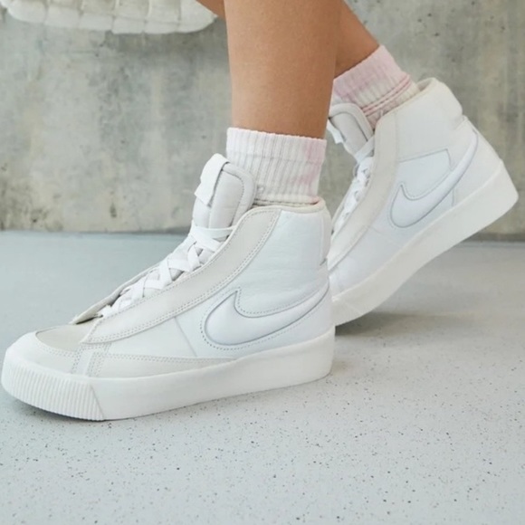 nike blazers white womens